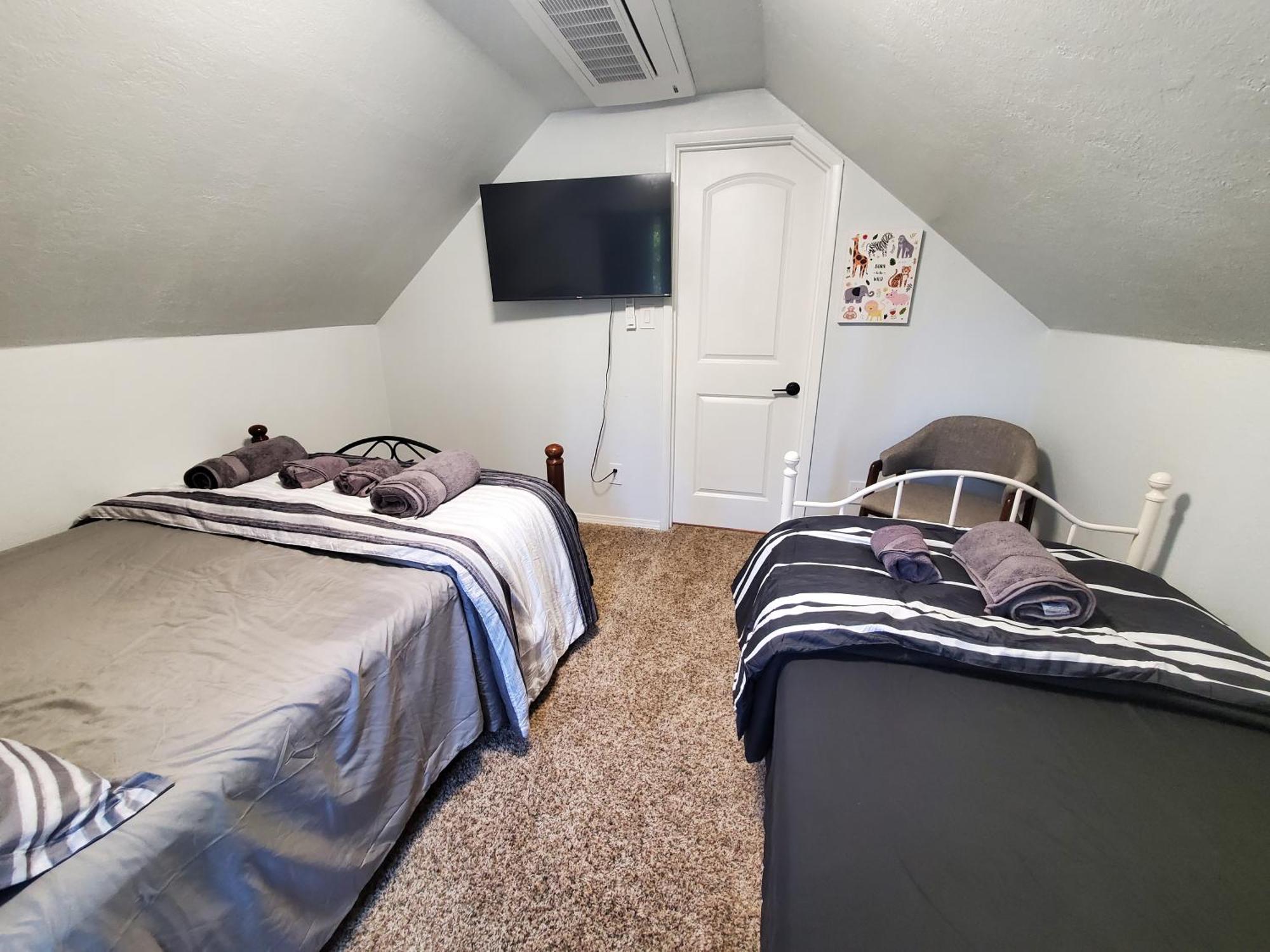 -Serendipity Lodge At Yosemite- Bbq-Full Kitchen-King Bed Oakhurst Eksteriør billede